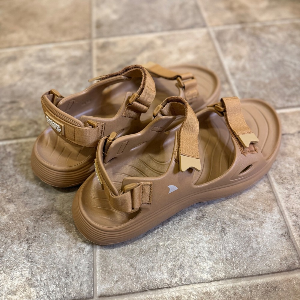 Rugged Shark Mens Great White Tan Adjustable Sport Sandals Size 10 M10